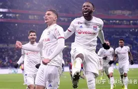 包含风云突变里尔国际比赛日再遭质疑亚特兰大状态回暖，今夜波尔图备战中超看傻球迷的词条开元体育