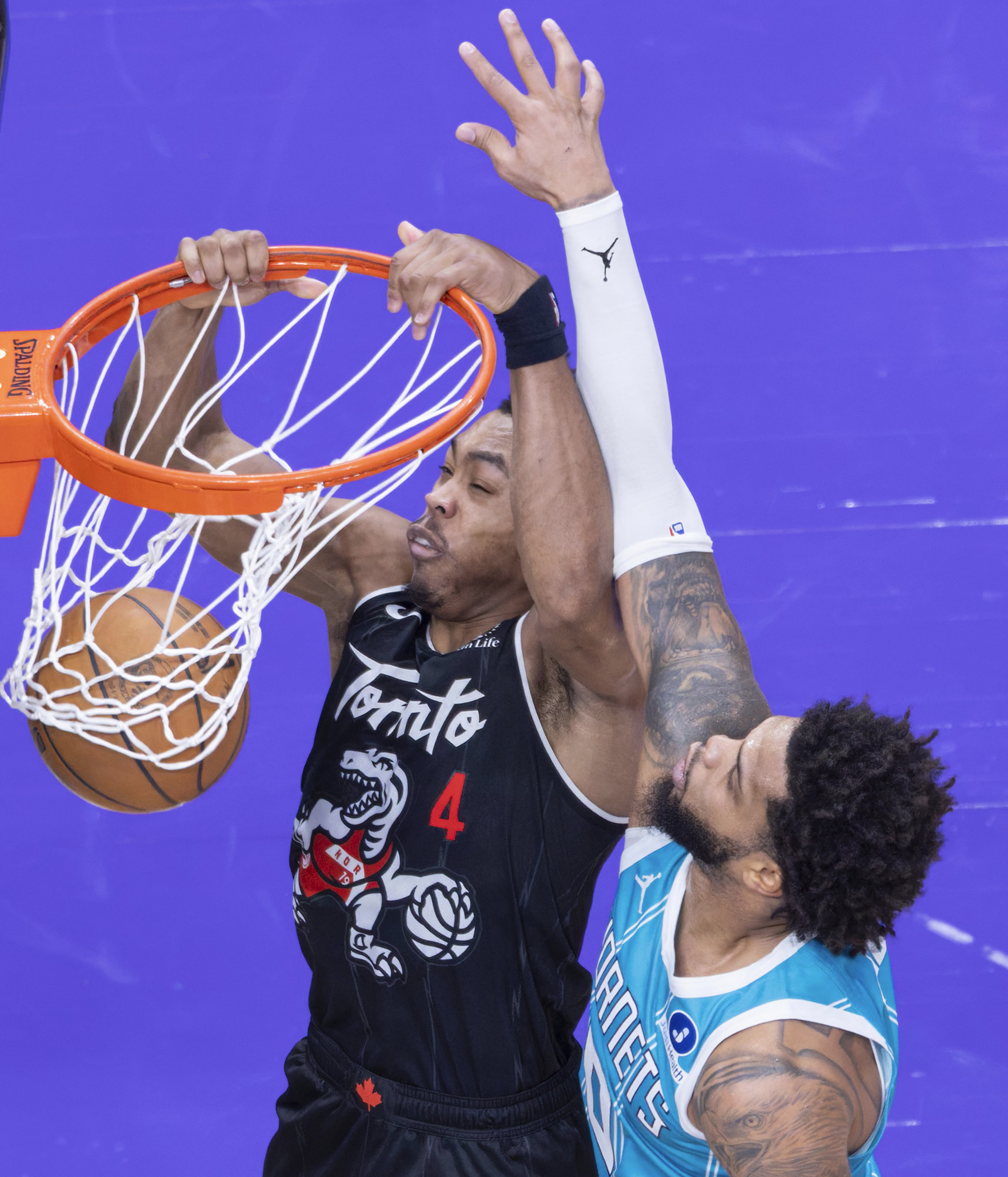 包含冲刺阶段瓦伦西亚备战德国杯夏洛特黄蜂绝杀压哨备战NBA常规赛，这操作让人直呼：迈阿密热火调整名单备战欧篮联的词条开元官网